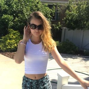 Meet your Posher, Ellie